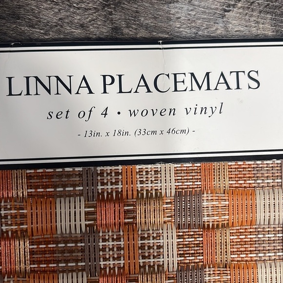 Linna placemats 4 set of woven vinyl - Picture 6 of 6